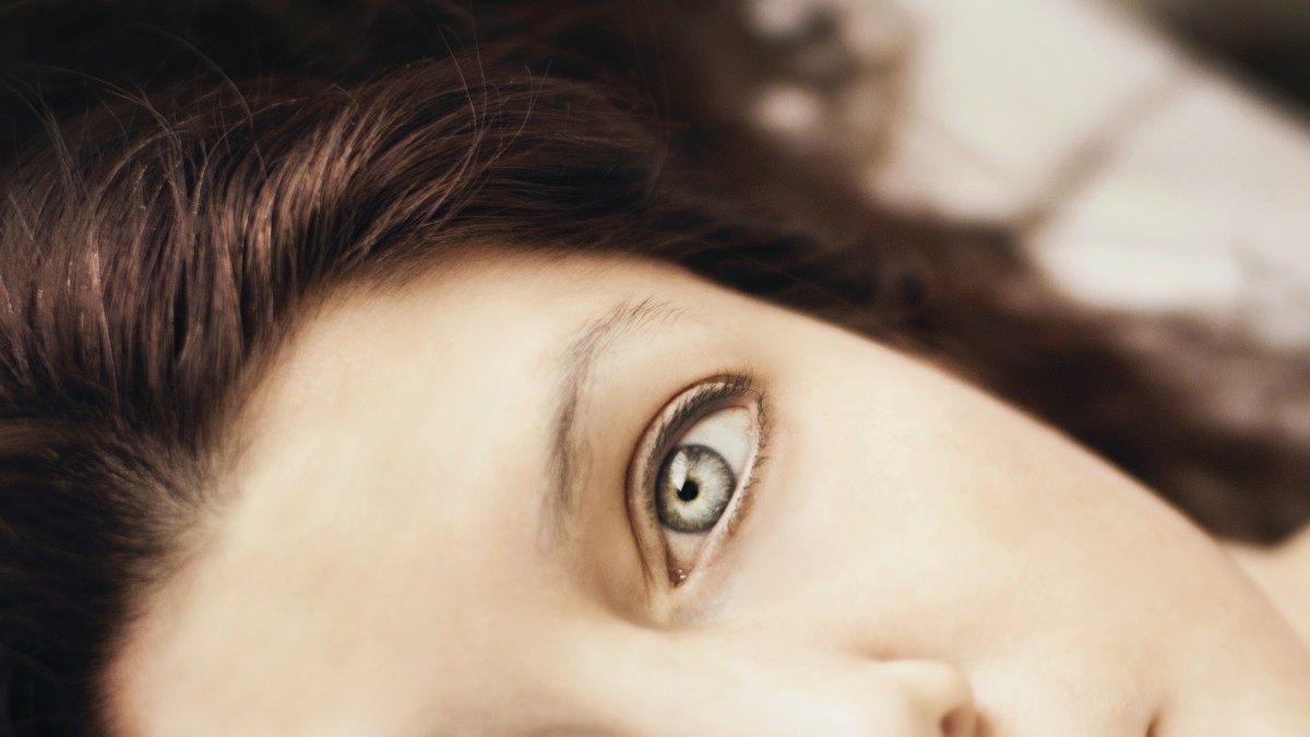 
Do You Feel 'Retroactively Jealous' About Your Partner's Past? Here's What To Do About It
