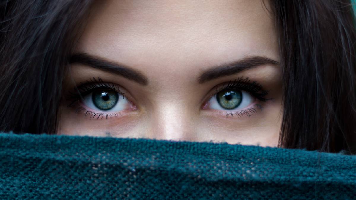 One Way To Tell If You Might Be Developing A Borderline Personality