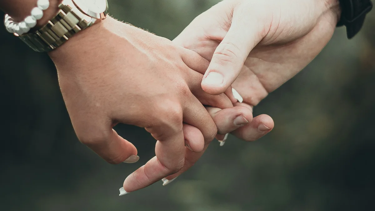 3 Quiet Forms Of Romance You May Be Overlooking In Your Relationship