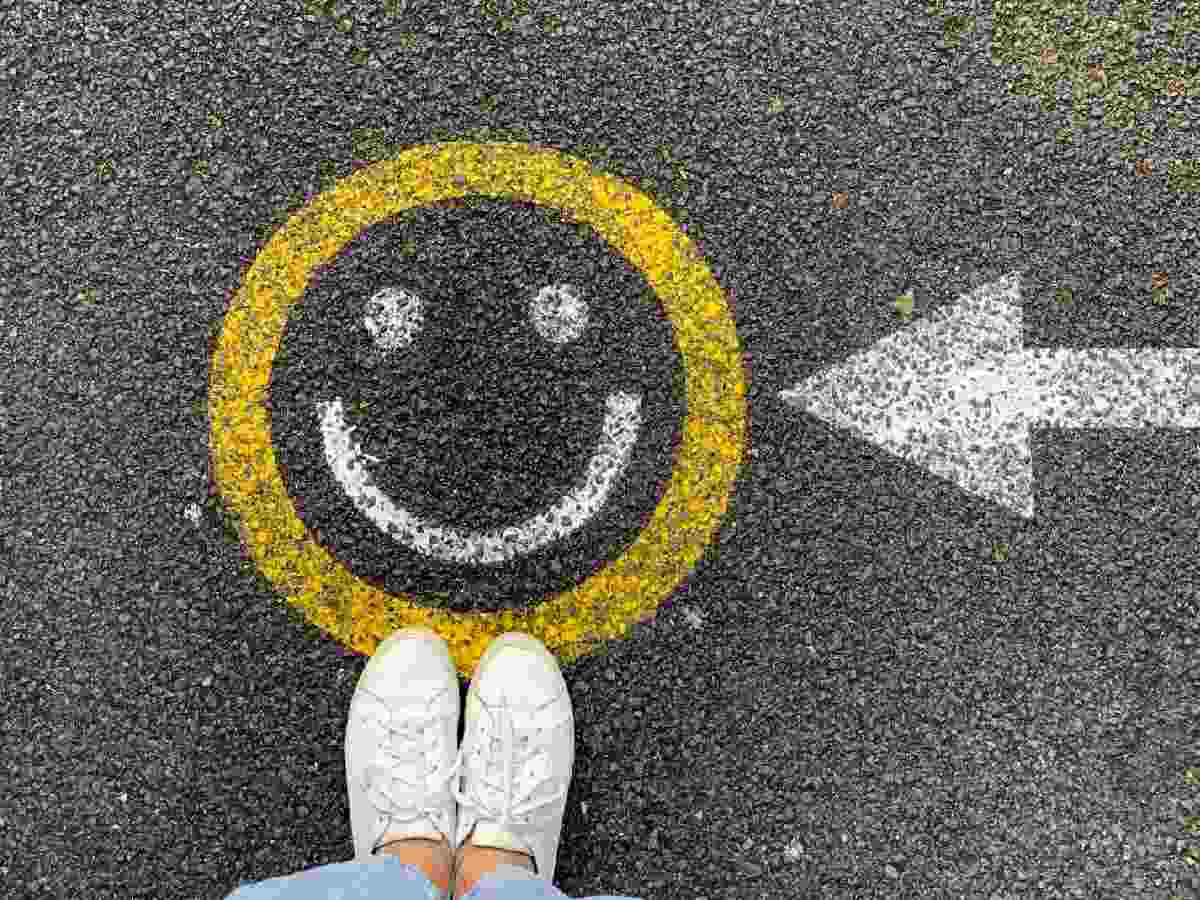 Which Path To Happiness Will You Choose Today? | Therapytips.org